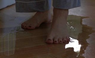 Jacqueline Jossa feet photo 3