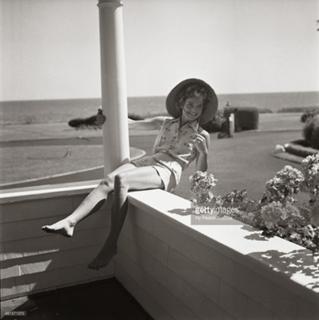 Jacqueline Kennedy feet photo thumbnail