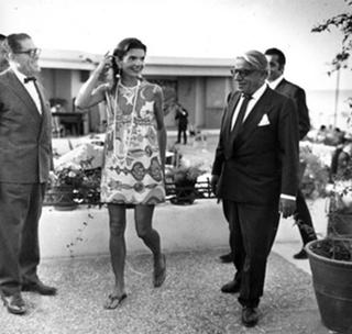 Jacqueline Kennedy feet photo thumbnail