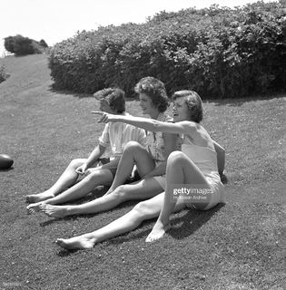 Jacqueline Kennedy feet photo thumbnail