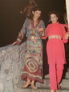 Jacqueline Kennedy feet photo thumbnail