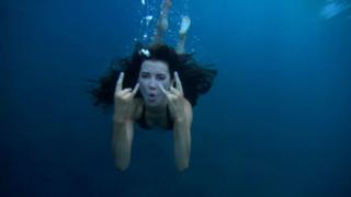 Jacqueline MacInnes Wood feet photo thumbnail