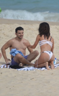 Jacqueline MacInnes Wood feet photo thumbnail