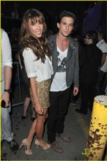 Jacqueline MacInnes Wood feet photo thumbnail