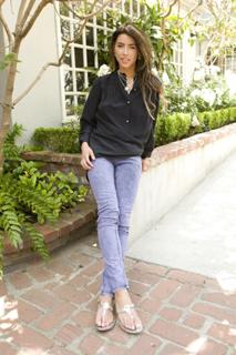 Jacqueline MacInnes Wood feet photo thumbnail