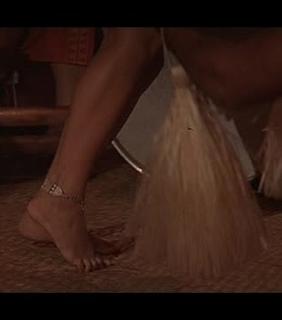 Jacqueline Obradors feet photo thumbnail