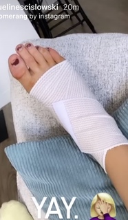 Jacqueline Scislowski feet photo 4
