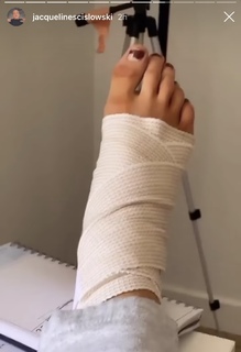 Jacqueline Scislowski feet photo 3