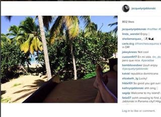 Jacquelyn Jablonski feet photo 16