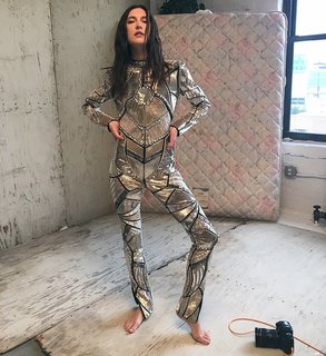 Jacquelyn Jablonski feet photo 7