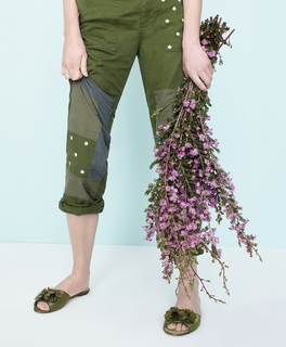 Jacquelyn Jablonski feet photo 12