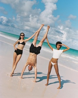 Jacquelyn Jablonski feet photo 17