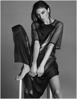 Jacquelyn Jablonski feet photo 14