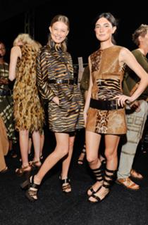 Jacquelyn Jablonski feet photo 9