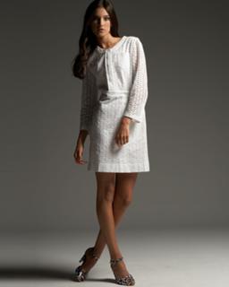 Jacquelyn Jablonski feet photo 4