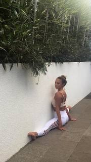 Jacquelyn Umof feet photo 9