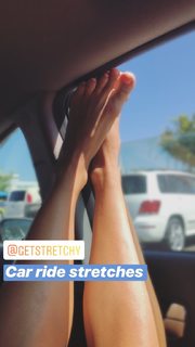 Jacquelyn Umof feet photo 11