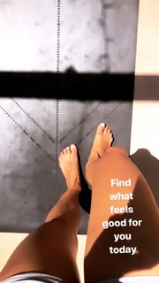 Jacquelyn Umof feet photo 9