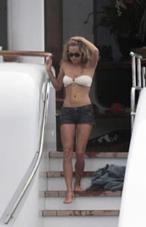 Jacqui Ainsley feet photo 5