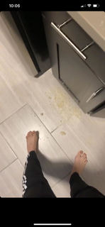 Jacqui Heinrich feet photo thumbnail