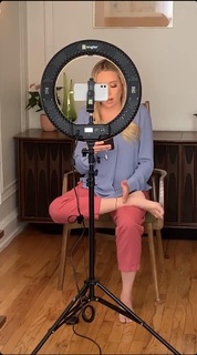 Jacqui Heinrich feet photo thumbnail