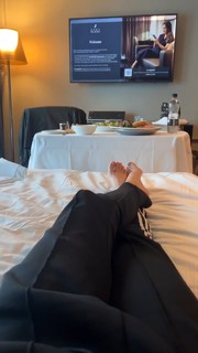 Jacqui Heinrich feet photo thumbnail