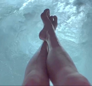 Jacqui Heinrich feet photo thumbnail