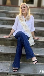 Jacqui Heinrich feet photo 3