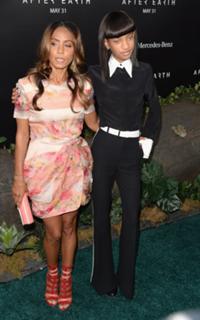 Jada Pinkett Smith feet photo thumbnail