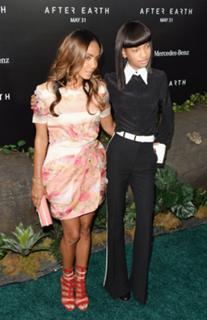 Jada Pinkett Smith feet photo thumbnail