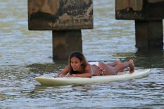 Jada Pinkett Smith feet photo thumbnail