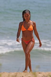 Jada Pinkett Smith feet photo thumbnail