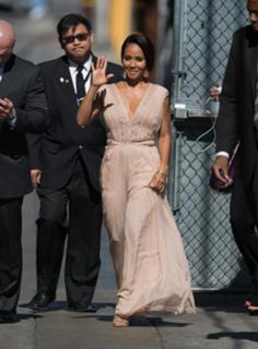 Jada Pinkett Smith feet photo thumbnail