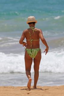 Jada Pinkett Smith feet photo thumbnail