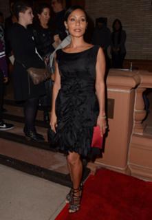 Jada Pinkett Smith feet photo thumbnail
