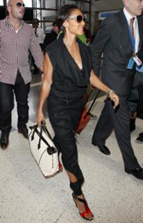 Jada Pinkett Smith feet photo thumbnail