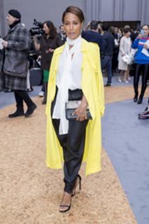 Jada Pinkett Smith feet photo thumbnail