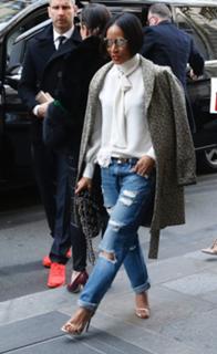 Jada Pinkett Smith feet photo thumbnail