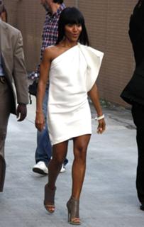 Jada Pinkett Smith feet photo thumbnail