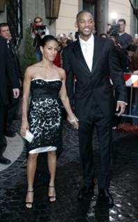 Jada Pinkett Smith feet photo thumbnail