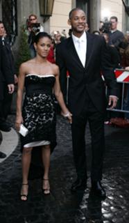 Jada Pinkett Smith feet photo thumbnail