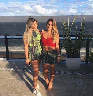 Jade Barbosa feet photo 20