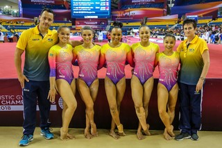 Jade Barbosa feet photo 14