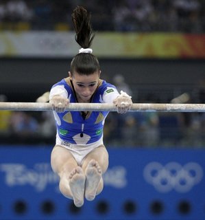 Jade Barbosa feet photo 3