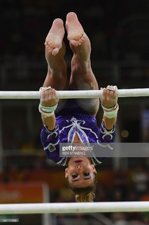 Jade Barbosa feet photo 2