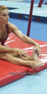 Jade Barbosa feet photo 7