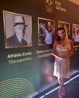 Jade Barbosa feet photo 11