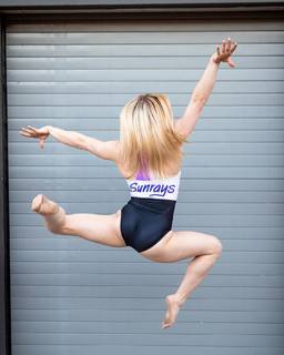 Jade Carey feet photo thumbnail