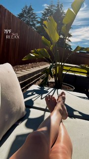 Jade Carey feet photo thumbnail
