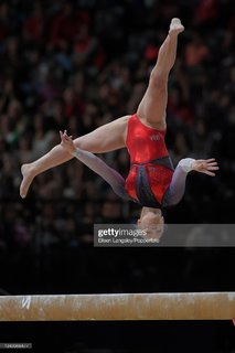 Jade Carey feet photo thumbnail